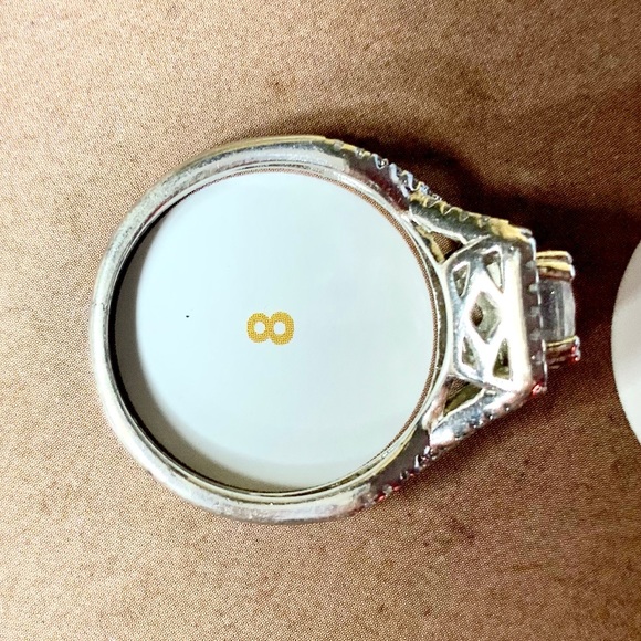 💍925 Stamped Sparkly Bling Ring Size 8 - Picture 5 of 5